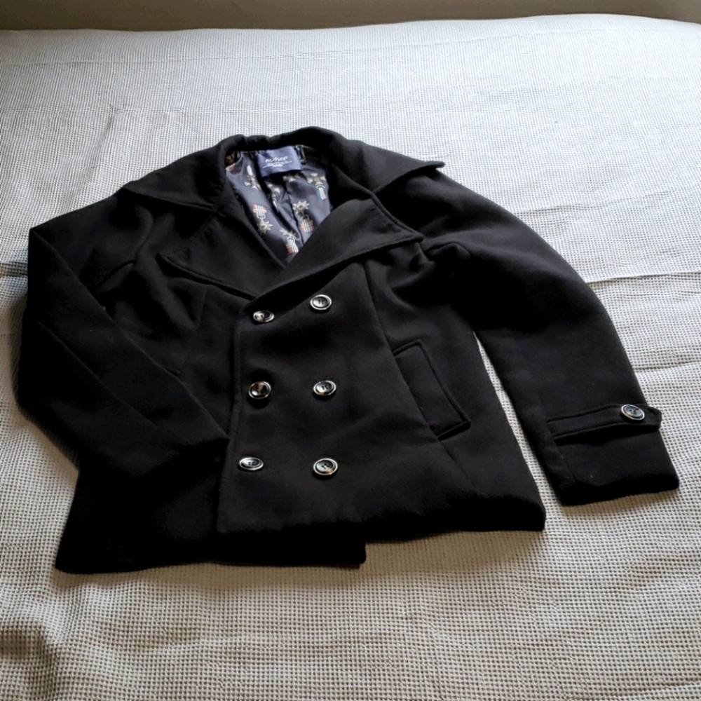 Men's peacoat